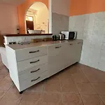 ゲストハウス La Casa Di Maya Panicarola